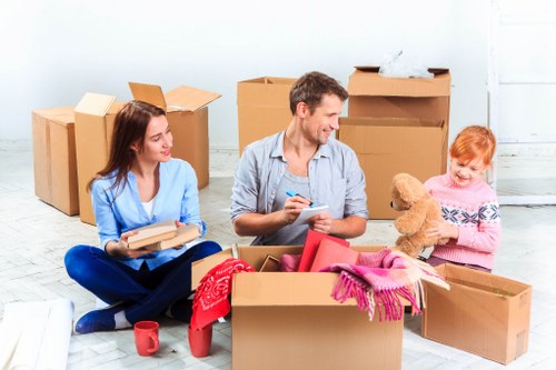 Small business delivery using a man with van service in France
