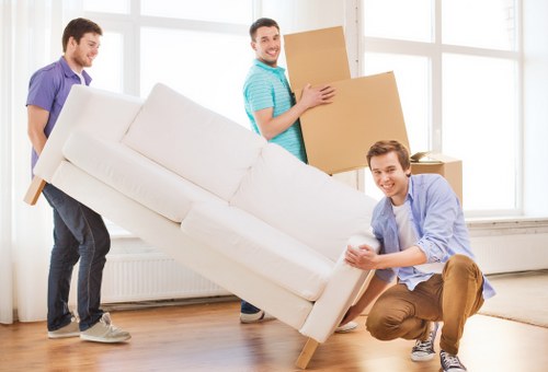 Free quote discussion for a France removals service