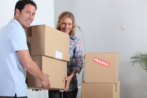 Packing and furniture protection for a French household move